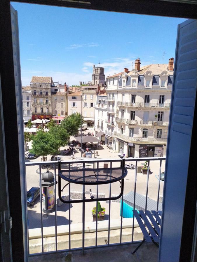 Appartement place de la mairie Béziers Extérieur photo
